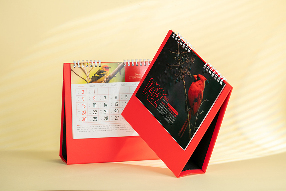 تقویم رومیزی پرنده 1402